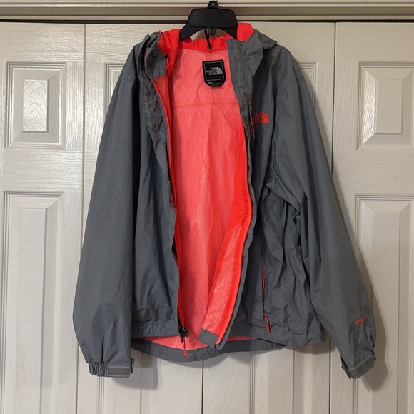 North Face Rain Jacket - Picture 4 of 5